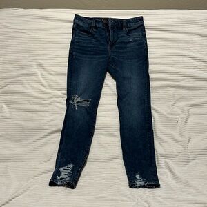 American Eagle Women’s Size 6 “Dream Jean” Hi-Rise Jeggings Distressed